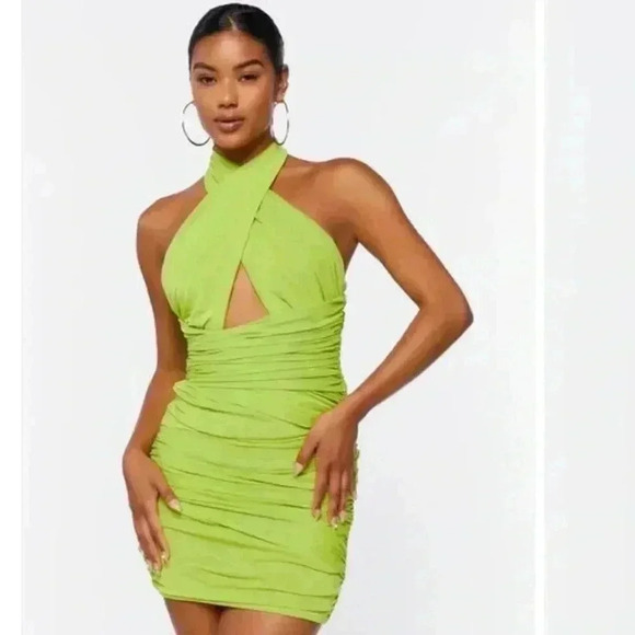 NWT Forever 21 Crisscross Halter Ruched Bodycon Mini Dress Lime Green Apple Sz S - Picture 1 of 13